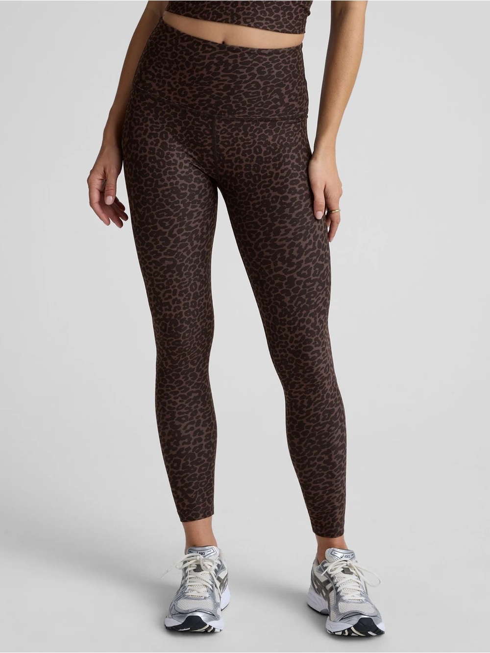 Beyond Yoga SoftMark High Waisted Midi Leggings in Espresso Leopard Size Large